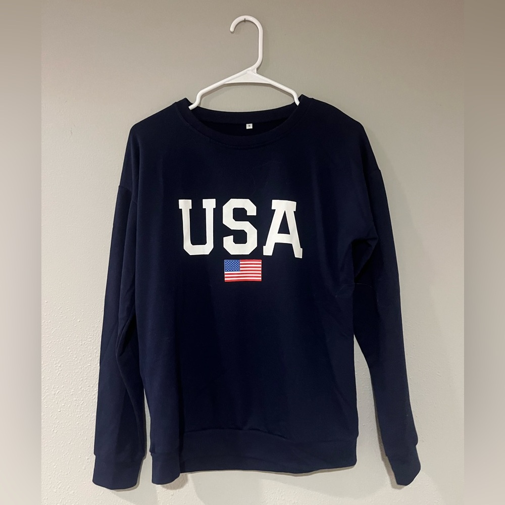 USA navy blue sweatshirt